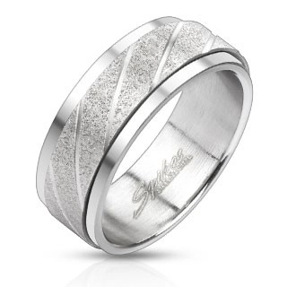 Oceľový prsteň - pieskovaný pás so šikmými ryhami - Veľkosť: 66 mm