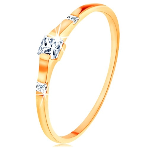 Zlatý prsteň 585 - tri číre zirkónové štvorčeky, lesklé a hladké ramená - Veľkosť: 54 mm