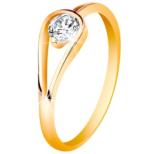 Zlatý 14K prsteň s úzkymi lesklými ramenami, číry zirkón v slučke - Veľkosť: 50 mm