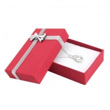 Darčeková krabička na náušnice - červená so striebornou stuhou