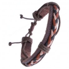 Hnedý kožený náramok – trojfarebné pletené šnúrky