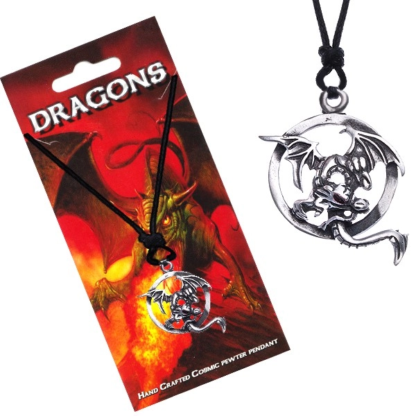 E-shop Šperky Eshop - Čierny šnúrkový náhrdelník s letiacim drakom v obruči Y54.08