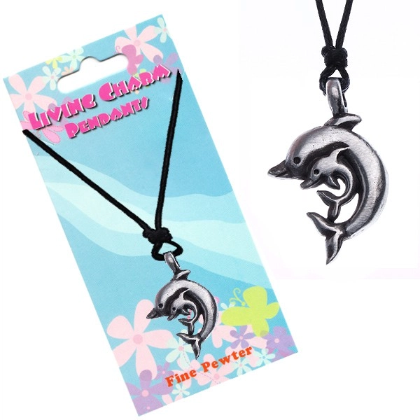 E-shop Šperky Eshop - Šnúrkový náhrdelník s príveskom dvoch delfínov S7.14
