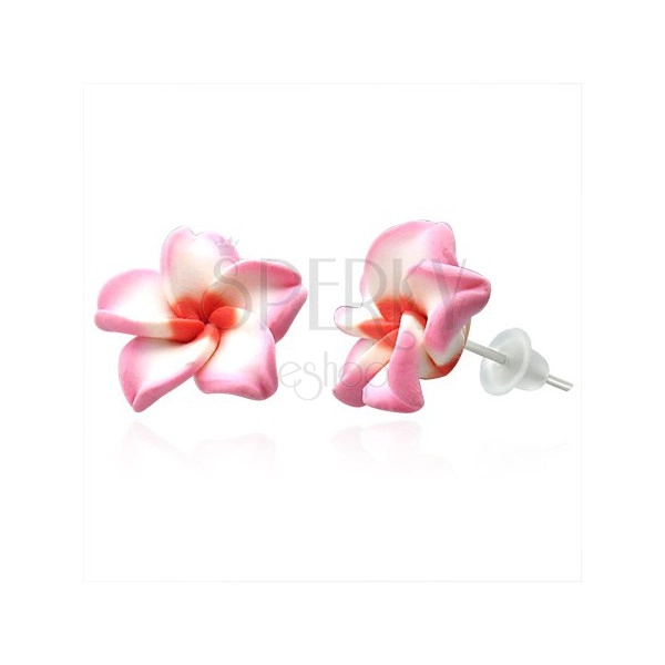 Náušnice z FIMO hmoty - ružovo biely kvet