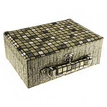 Zelená štvorčeková šperkovnica, tvar kufríka s rúčkou