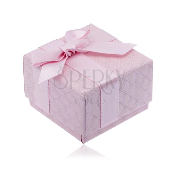 Ružová krabička na šperk so štvorčekovým vzorom, mašľa