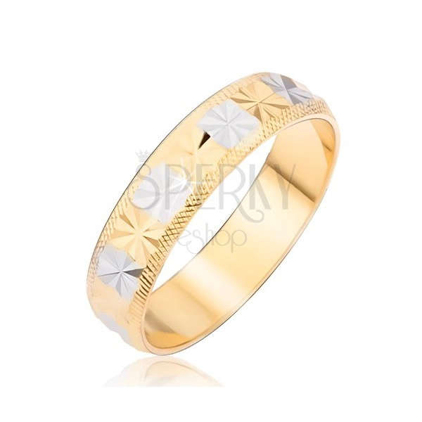 Prsteň zlatostriebornej farby s diamantovým rezom a ryhovanými okrajmi
