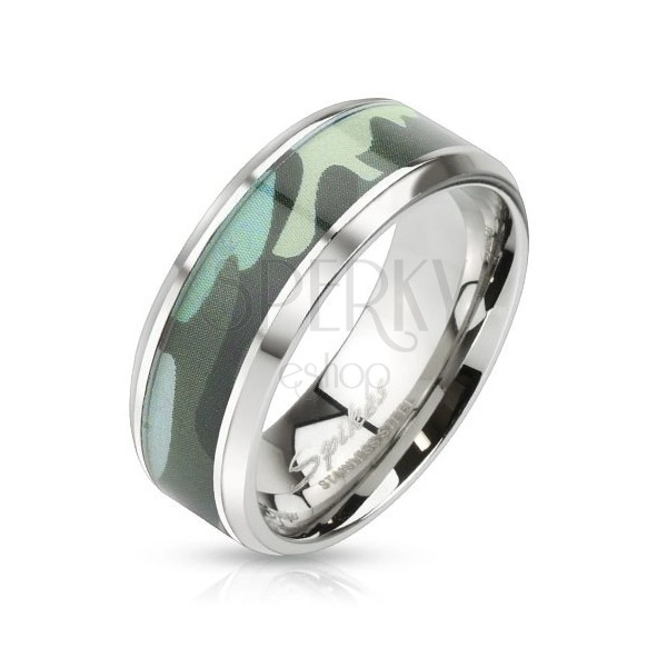 Oceľový prsteň so zeleným armádnym motívom