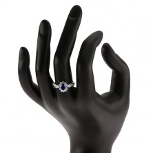 Zásnubný prsteň zo striebra 925, tmavomodrý oválny zirkón, číry lem