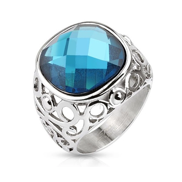Oceľový prsteň, ramená zdobené filigránom, modrý brúsený kameň