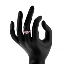 Zásnubný strieborný prsteň 925, oválny ružový zirkón, číre drobné zirkóniky
