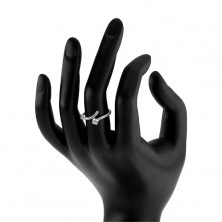 Strieborný zásnubný prsteň 925, rozdvojené ramená, číre zirkóny