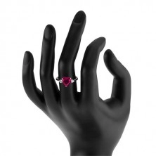 Zásnubný prsteň - ružové zirkónové srdce, dva číre kamienky, striebro 925