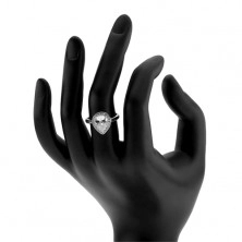 Strieborný 925 prsteň, číra kvapka - zirkón, trblietavý lem, výrezy
