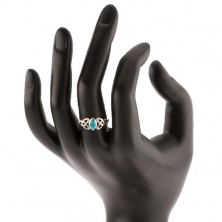 Strieborný 925 prsteň, zrnko v tyrkysovej farbe, keltský symbol Triquetra