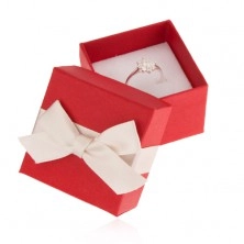 Matná červená krabička na prsteň, prívesok a náušnice, krémová mašľa