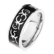 Oceľový prsteň striebornej farby, lesklý čierny pás zdobený motívom tribal