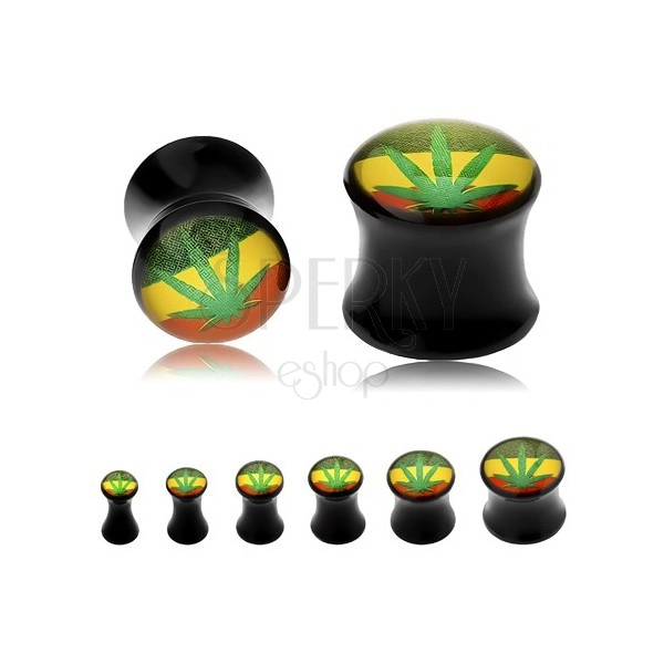 Čierny sedlový plug do ucha, zelená marihuana na pozadí s rasta farbami