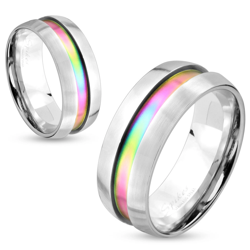 Oceľový prsteň striebornej farby, dúhový prúžok, vyvýšené okraje, 8 mm - Veľkosť: 70 mm