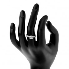 Zásnubný prsteň, striebro 925, zúžené ligotavé ramená, okrúhly zirkón