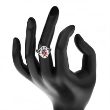 Lesklý prsteň s rozdelenými ramenami, červeno-číry zirkónový kvet