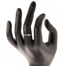 Zlatý prsteň 585, špirálovito zatočené ramená, trblietavé srdiečko, zirkón