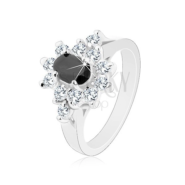 Lesklý prsteň striebornej farby, čierny zirkónový ovál s lemom čírej farby