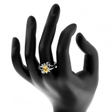 Trblietavý prsteň s rozdelenými ramenami, žlto-číre zirkóny, lesklé oblúky