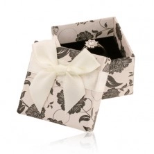 Papierová krabička na prsteň alebo náušnice, béžovo-čierna s motívom kvetov