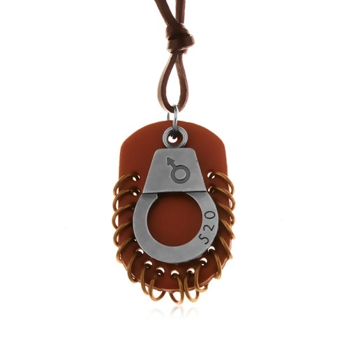 E-shop Šperky Eshop - Nastaviteľný kožený náhrdelník - putá s číslom, hnedá známka s kruhmi Z17.07