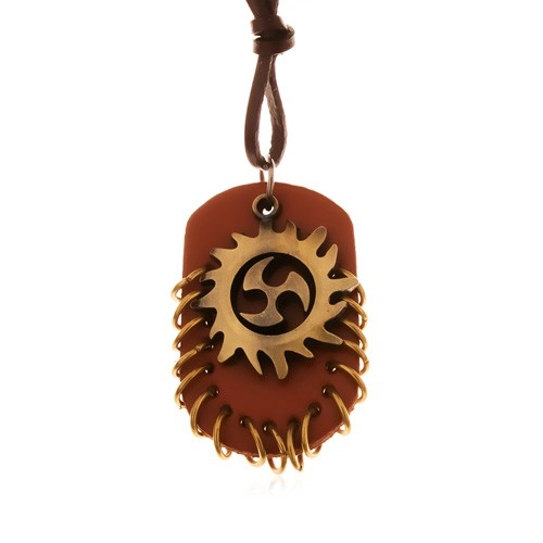 E-shop Šperky Eshop - Náhrdelník zo syntetickej kože, prívesky - Tribal kruh a hnedý ovál s krúžkami Z18.16