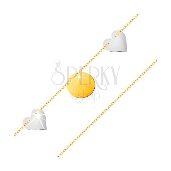 Zlatý náramok 585 - tenká retiazka, lesklý plochý kruh, dve srdcia z bieleho zlata