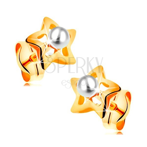 Zlaté 14K náušnice - ligotavé hviezdičky s bielou perličkou v strede