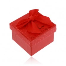 Červená krabička na prsteň, náušnice alebo prívesok, srdiečka, mašľa