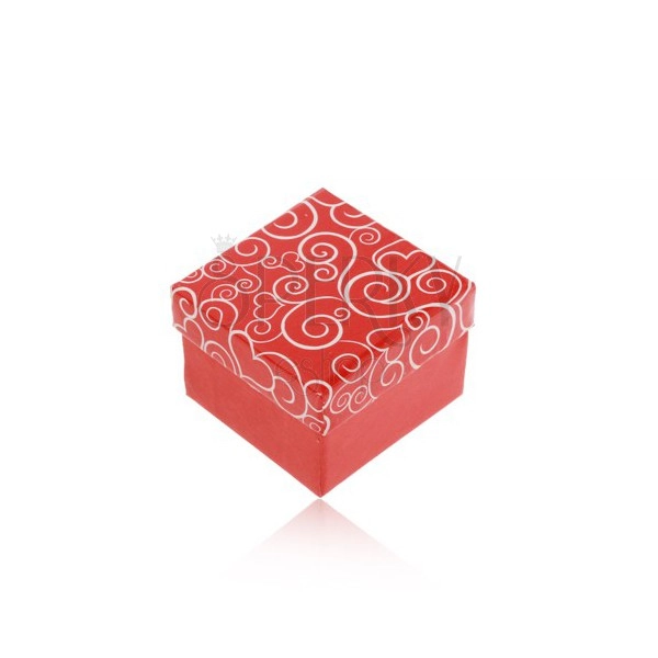Darčeková krabička v červenom odtieni, biele srdiečkové ornamenty