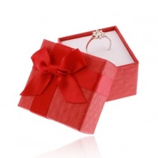 Červená darčeková krabička na prsteň, prívesok alebo náušnice, lesklá mašlička