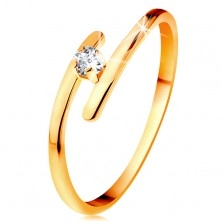 Diamantový prsteň v žltom 14K zlate - žiarivý číry briliant, tenké predĺžené ramená