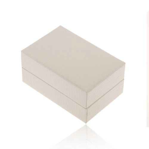E-shop Šperky Eshop - Biela darčeková krabička na prsteň alebo náušnice, ryhovaný povrch Y16.02