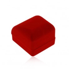 Zamatová krabička na prsteň alebo náušnice, červená farba, skosená vrchná časť