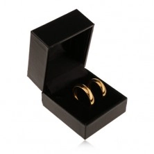 Krabička na dva prstene alebo náušnice, lesklý koženkový povrch čiernej farby