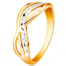 Dvojfarebný prsteň v 14K zlate - zvlnené a rozvetvené línie ramien, ryhy