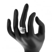 Strieborný 925 prsteň, protismerne zahnuté veľké listy, sivá patina
