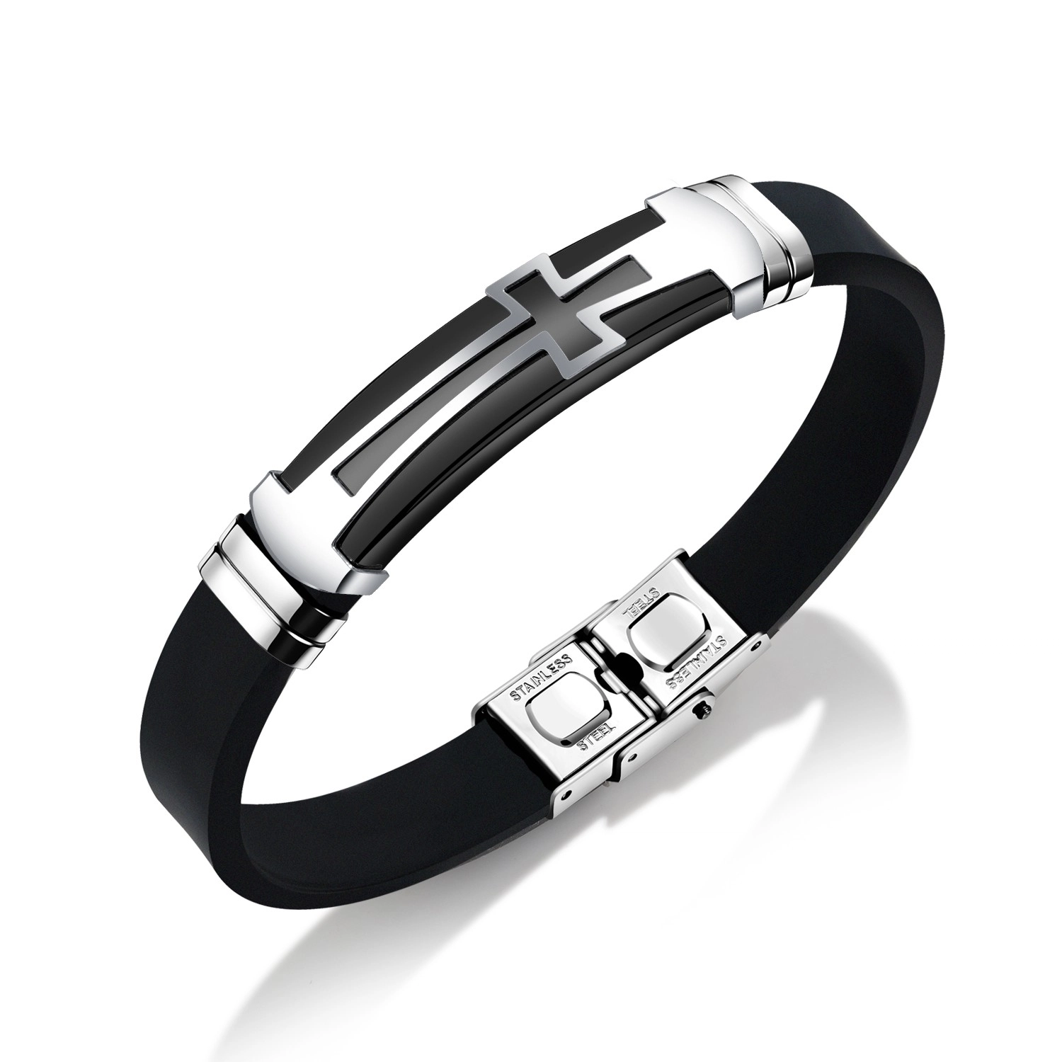 E-shop Šperky Eshop - Oceľovo-gumený náramok, čierny remienok, lesklá známka s veľkým krížom SP31.31