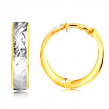Náušnice zo 14K zlata - úzky krúžok s brúseným pásom v bielom zlate
