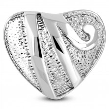 Oceľový prsteň - symetrické srdce s drobnými zárezmi, lesklé pásy a špirála