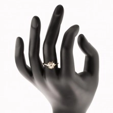 Zlatý prsteň 375 - trblietavé slnko zdobené okrúhlymi čírymi zirkónikmi