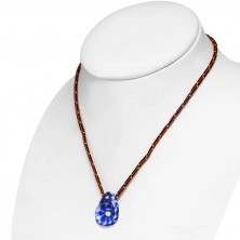 Šnúrkový náhrdelník - FIMO slza s modrými kvietkami, sklenená guľôčka