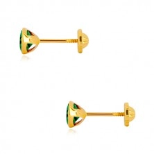 Zlaté 14K náušnice - smaragdovozelený zirkón v objímke, puzetky so závitom, 5 mm