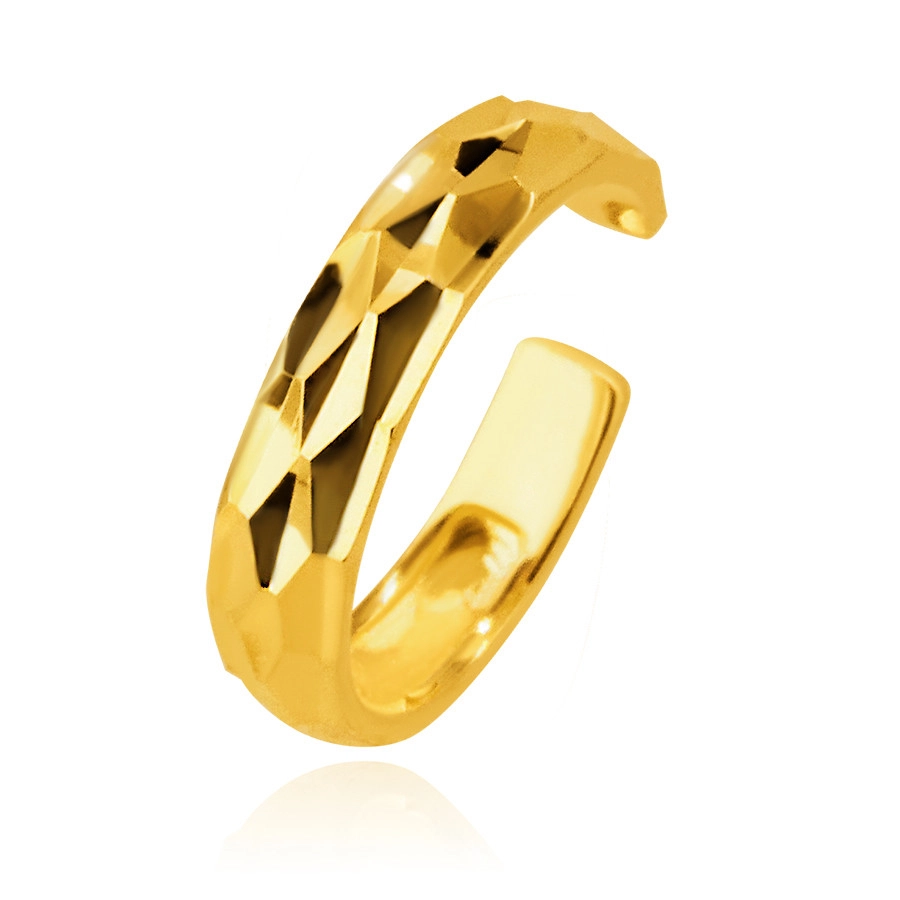 E-shop Šperky Eshop - Piercing v žltom 585 zlate - krúžok do ucha so vzorom skosených kosoštvorcov, ligotavý povrch S1GG234.19