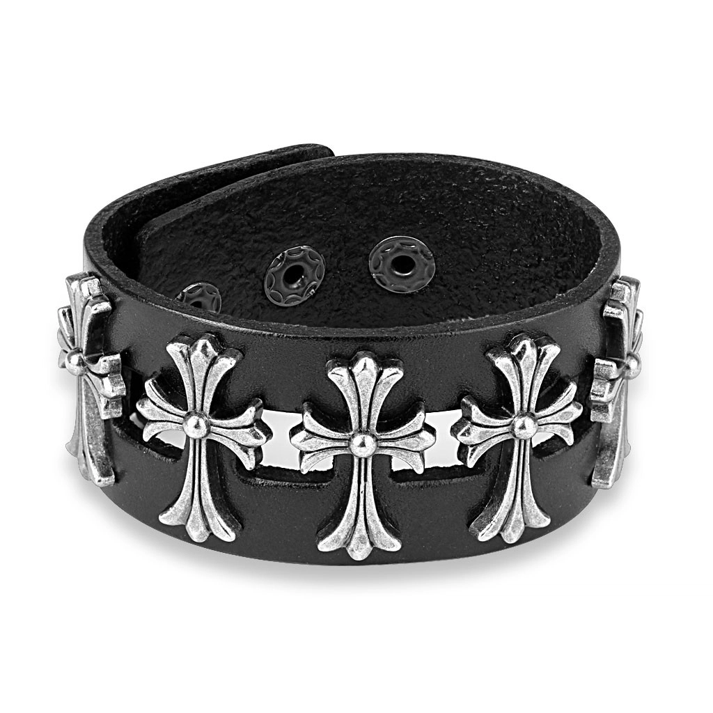 E-shop Šperky Eshop - Čierny kožený náramok s piatimi ľaliovými krížmi - mosadzná farba, patentové zapínanie Q09.14